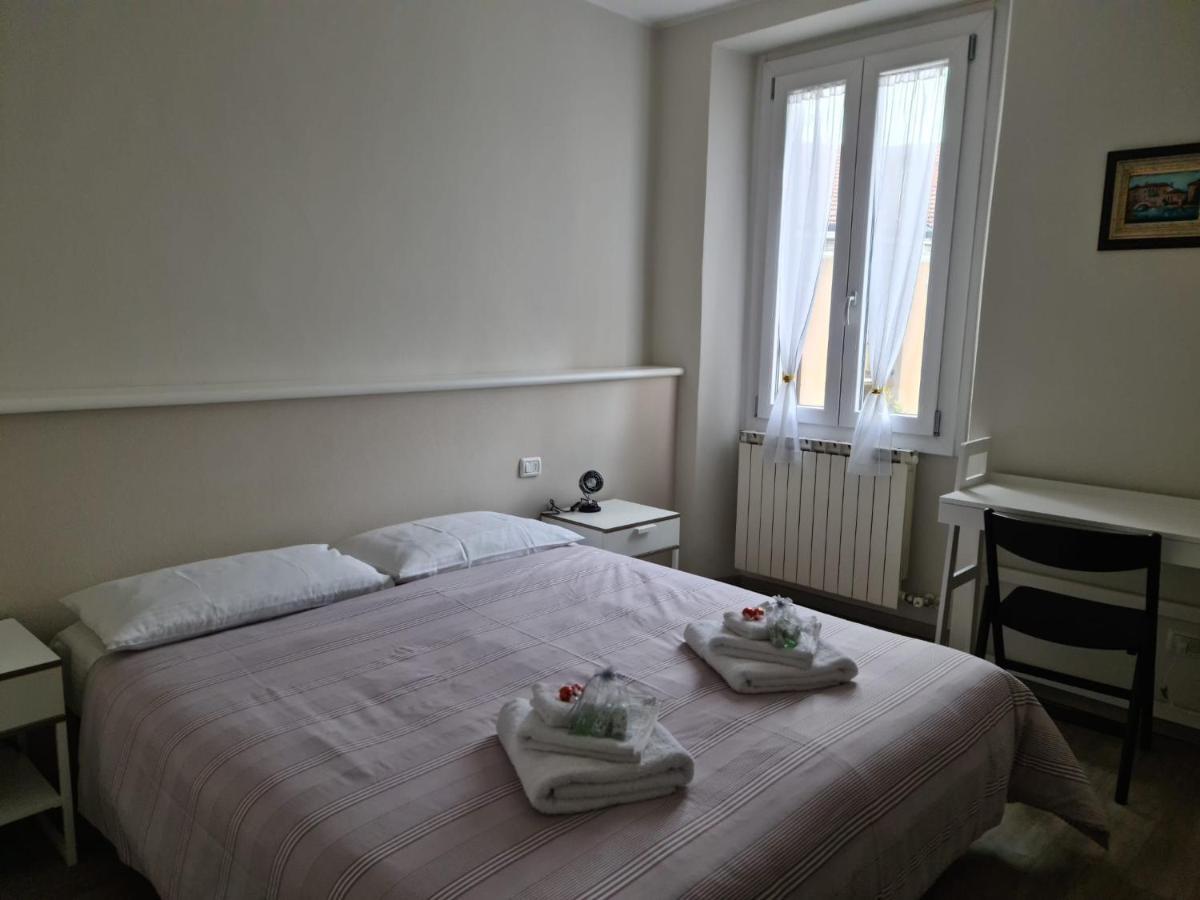 Welchome Marghera 18 Милано Екстериор снимка